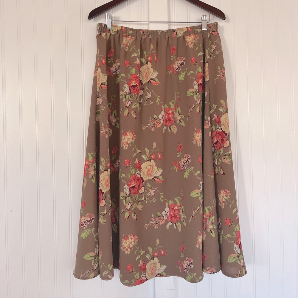 Brown Floral A-Line Maxi Skirt - Women's - Picture 2 of 12